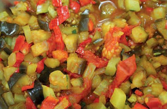 Ratatouille vapeur au curcuma